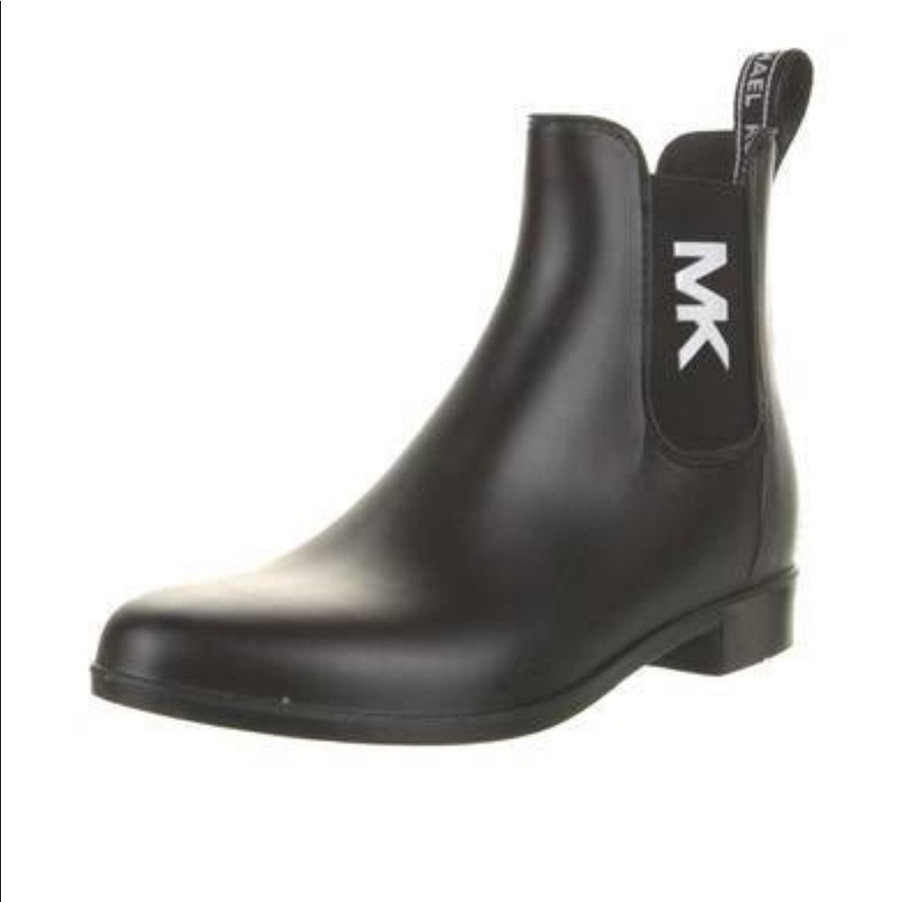Michael Kors Chelsea boots